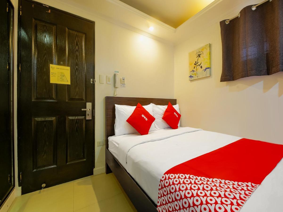 Capital O 860 Nest Nano Suites Makati Makati City Buitenkant foto